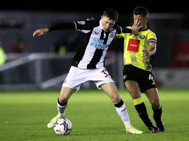 Elliot Anderson in action for Newcastle United U21s. (Photo by George Wood/Getty Images)