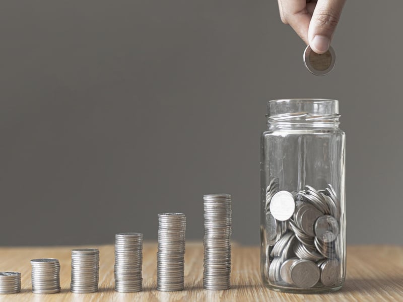 A 'mickle' is a small amount of something and a 'muckle' is a large amount - so little savings can have big results is the meaning of this saying.