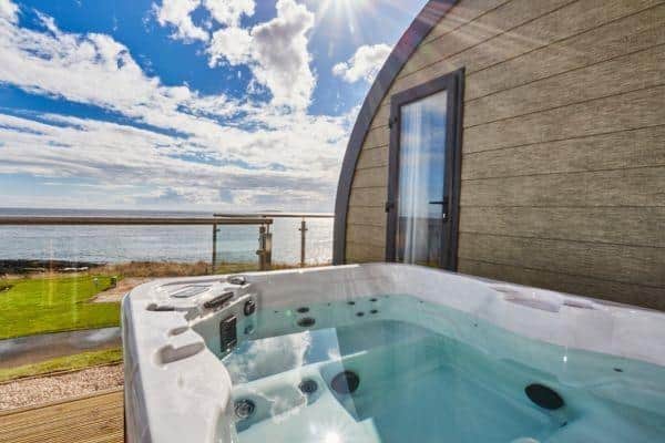Hot Tub sea views at Sauchope Links Holiday Park.