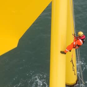 Rigmar used a team of specialist personnel on the offshore wind farm project.