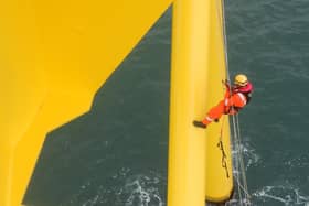 Rigmar used a team of specialist personnel on the offshore wind farm project.