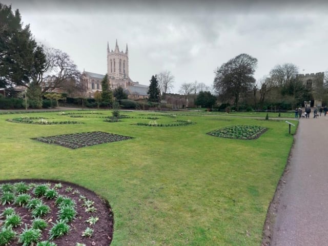 Bury St Edmunds. Average asking price:£334,160. Average asking monthly rental price: £1,368.