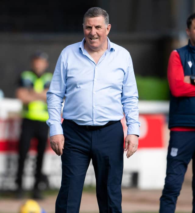 DUNDEE, SCOTLAND - APRIL 23: Dundee manager Mark McGhee during a cinch Premiership match between Dundee and St Johnstone at the Kilmac Stadium at Dens Park, on April 23, 2022, in Dundee, Scotland. (Photo by Paul Devlin / SNS Group)