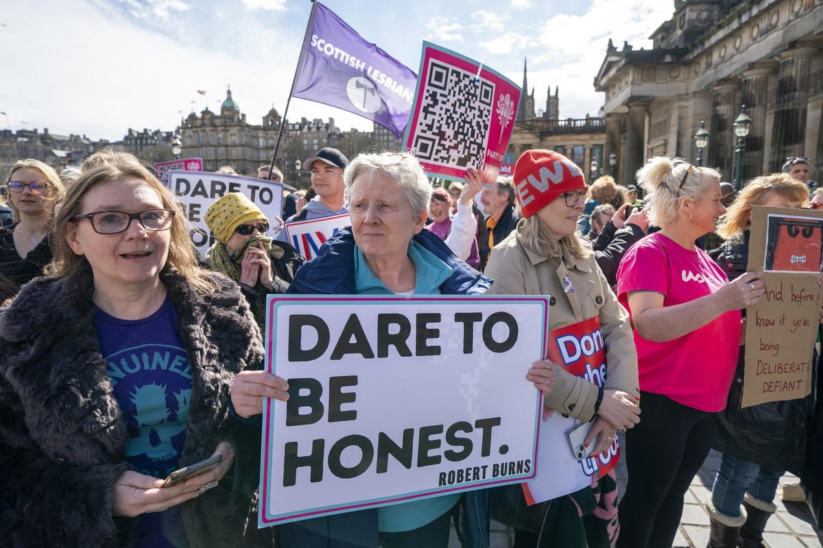 Police Scotland 'risks alienating women' with stance on sex and gender