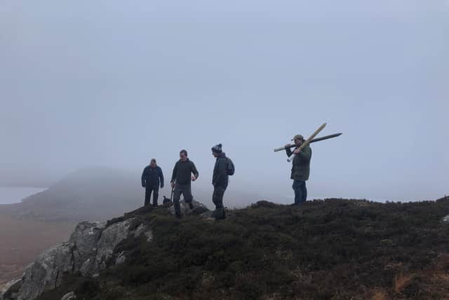 Uig Development Trust led a team of local volunteers, marking out the new walking routes and putting up new signage