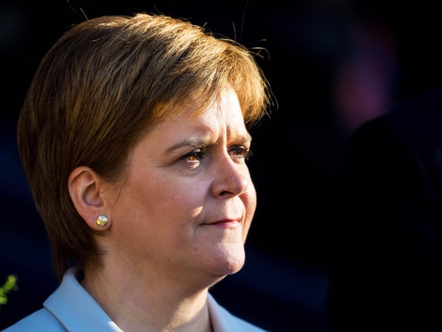 First Minister Nicola Sturgeon is happy for the upcoming Old Firm clash to go ahead despite her fears over house parties amid pub closures. (BBC Sport)