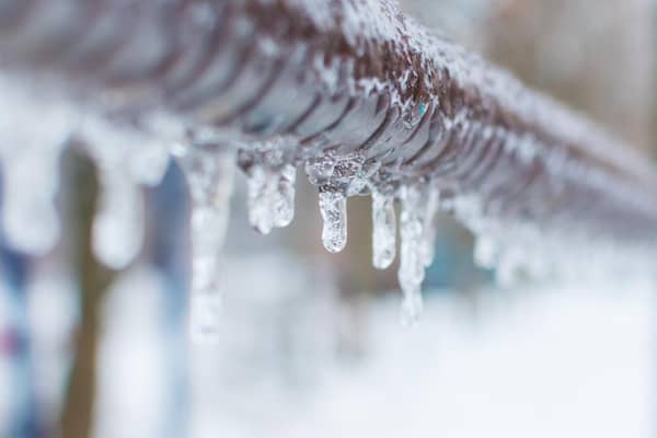 Frozen pipes are one of winter's greatest nuisances, but they needn't be too much hassle if you know what to do (Photo: Shutterstock)