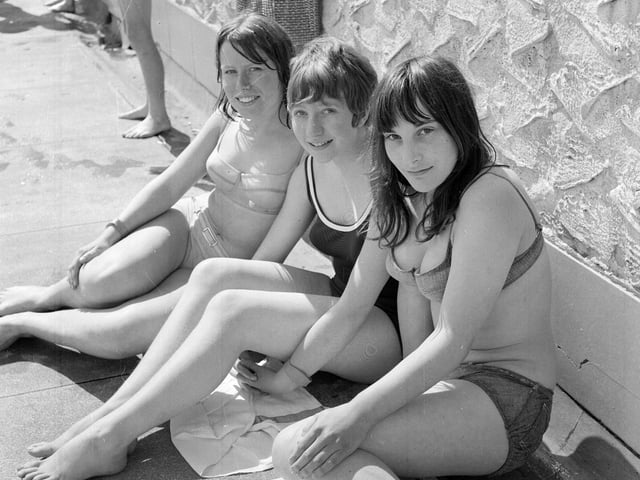 Holidaymakers on Portobello Beach in summer 1965.