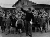 Jewish children were allowed to travel to the UK from Germany and Austria under the 'Kindertransport' scheme before the Second World War. Their parents were not (Picture: Reg Speller/Fox Photos/Getty Images)