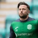 Lewis Stevenson has penned a contract extension at Hibs.