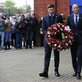 Rangers manager Steven Gerrard and assistant Gary McAllister lay a wreath in memory of Walter Smith, who has passed away aged 73, on October 27. (Photo by Alan Harvey / SNS Group)