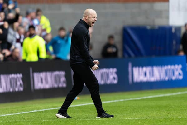 Steven Naismith celebrates Hearts 2-1 win over Aberdeen at Tynecastle.