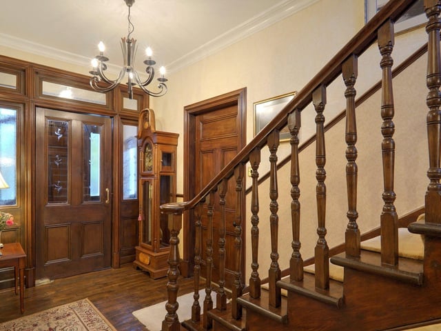 There’s a welcoming, well appointed hallway