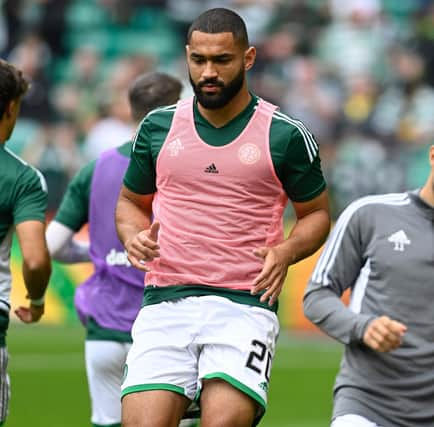 GLASGOW, SCOTLAND - SEPTEMBER 03: Celtic's Cameron Carter-Vickers warms up during a cinch Premiersip match between Celtic and Rangers at Celtic Park, on September 03, 2022, in Glasgow, Scotland.  (Photo by Rob Casey / SNS Group)