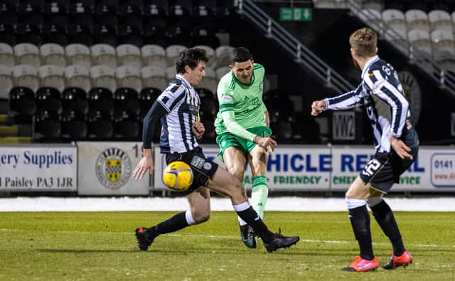 Celtic's Tom Rogic opens the scoring in the 4-0 win over St Mirren (Photo by Craig Williamson / SNS Group)