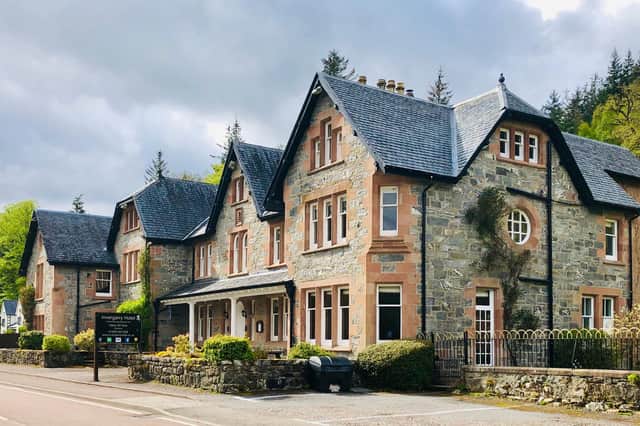 The Invergarry Hotel in Invergarry, Inverness-shire, dates from the late 19th century and is located at the meeting of the “Great Glen Road” and the “Road to the Isles” in a tourist hotspot.