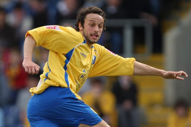 Popular Welsh defender Gareth Jelleyman was with Stags from 2005-2008 and described by then manager Billy Deaden as one of his top three players during his time managing there. He made over 140 appearances for Stags but it all ended in tears as Stags were relegated from the EFL in 2008. Jelleyman was offered a new deal but moved onto Rushden. He spent the 2009/10 season at Barrow.