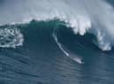 Ben Larg surfing Nazaré PIC: @yurikodavidphotography