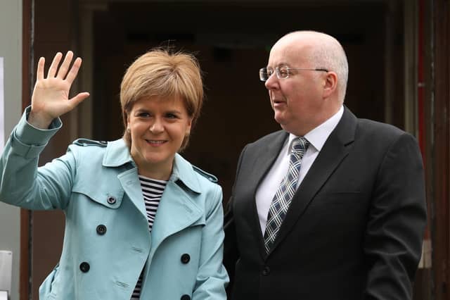 Nicola Sturgeon and her husband Peter Murrell in 2017