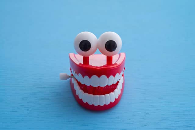 Chattering wind-up teeth Pic: Adobe
