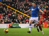 Bojan Miovski missed three good chances for Aberdeen against St Johnstone.