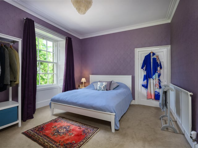 Believed to date from circa 1833, Ingothill House enjoys high levels of privacy and seclusion and was formerly known as Kennoway Old Parish Manse.