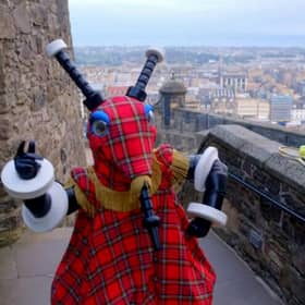 Viewers have speculated that Bagpipes on The Masked Singer could be Scottish actor Alan Cumming.  (Image: ITV)