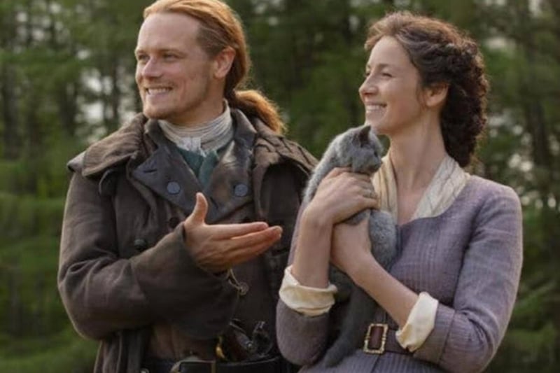 Speaking Gaelic, Jamie used the phrase “mo nighean donn” when referring to his wife Claire. If we translate the phrase we get “my brown haired lass” in reference to her striking brunette locks. Pronounce it by saying “mo-neein-down”.