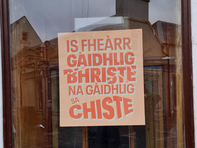 Found in Stornoway, the sign reads: "a broken Gaelic is better than a Gaelic in the chest (coffin)". Encouraging people to use what they've got regardless of any imperfections.