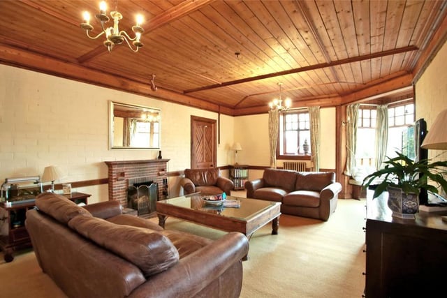 Lounge.