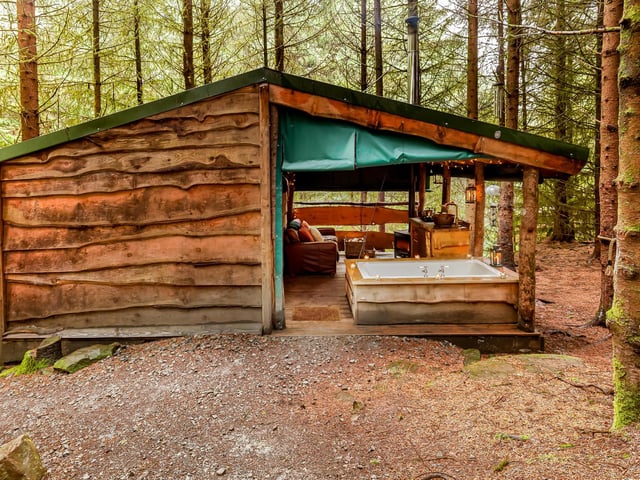 Exterior: A wrap-around garden features a pond, shrubs, and mature trees, and is regularly visited by local wildlife, including roe deer, tawny owls and red squirrels.
Contact Savills