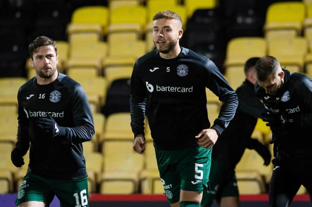 Ryan Porteous is expected to be fit for Hibs' trip to Paisley.