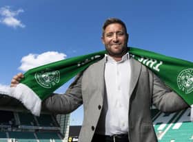 Lee Johnson waves the scarf but there weren't too many ither first-day cliches when he took over at Hibs