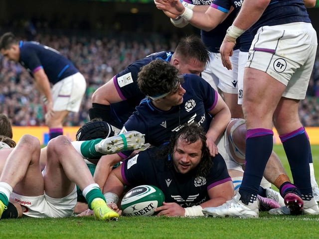 Gritty performance from the prop who gave Scotland hope with a first half try. 7