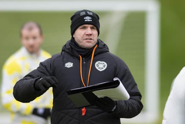 Hearts manager Robbie Neilson takes training ahead of the trip to Tannadice to face Dundee United. (Photo by Mark Scates / SNS Group)