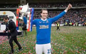 Scott Wright with the Scottish Cup.  (Photo by Alan Harvey / SNS Group)