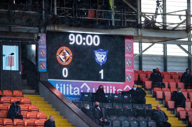 Dundee United fell to a surprise defeat by Peterhead.