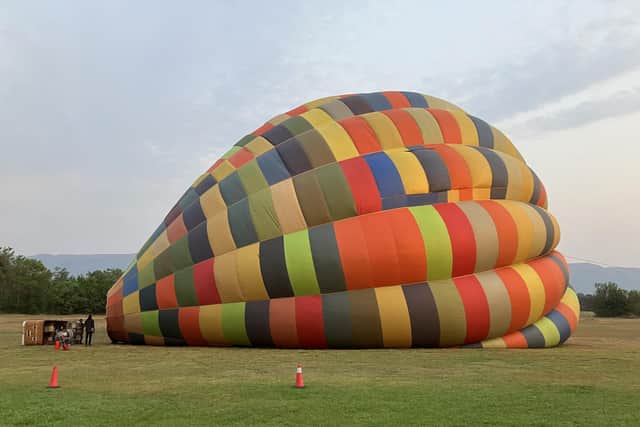 Early morning balloon flights with Bill Harrop’s Balloon Safaris at Skeerpoort, 45 km north of Johannesburg, give visitors the chance to watch the sun rise over the Magaliesberg range (among the planet’s oldest mountains) as they sail 500 feet above the Magalies River Valley. J Christie