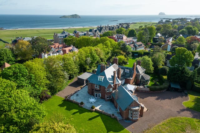 The couple had previously restored another property in the town, but on a much smaller scale to Glenfuir, which Diane describes as “the full bhuna of refurbishments”.
Work included installing a new electric system, plumbing and roof, and the Wrights hired North Berwick-based businesses to carry out the renovations. Marc Jennings of Jellydesign oversaw the whole 18-month refurbishment project, while interior designer Emma Cross curated the new dynamic décor.