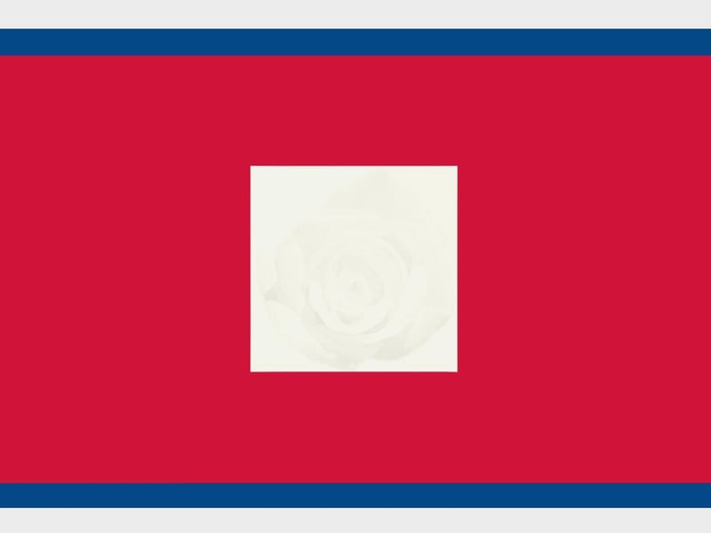 A red flag, surrounded by a blue border, with a white square in the centre containing the White Rose of York. It was raised at Glenfinnan on 19 August, 1745, which signalled the start of the 1745 Jacobite Rising.