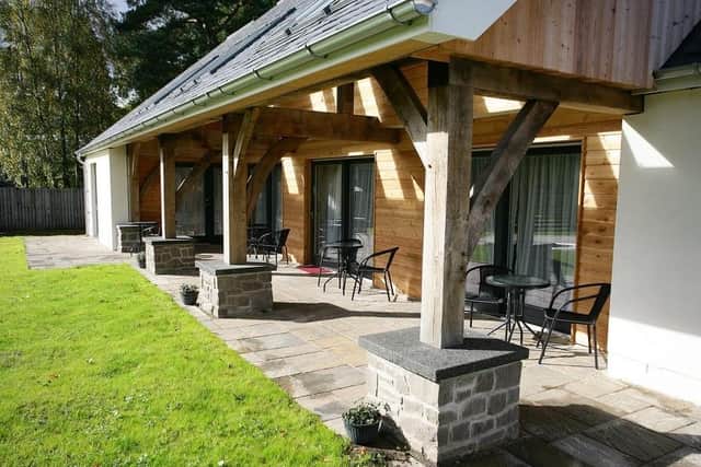 Loch Lomond Castle Lodges operates a guest house with five self-catering rooms as well as five self-catering apartments and luxury lodges.