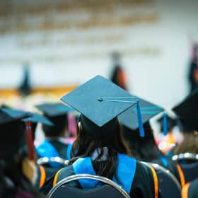 Many overseas students choose the UK and Scotland