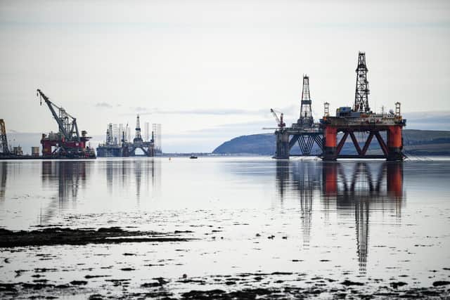 Many people feel let down by politicians who are abandoning the oil and gas industry (Picture: Jeff J Mitchell/Getty Images)