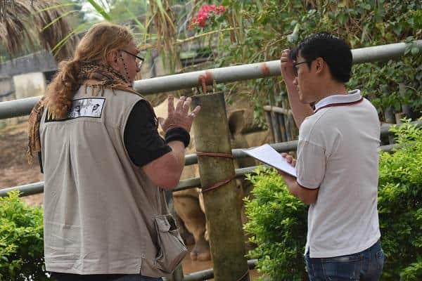 Passing on expertise to zoo staff in Vietnam