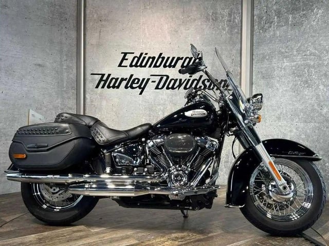 Harley-Davidson Heritage Classic 114 1868 23 Motorcycle