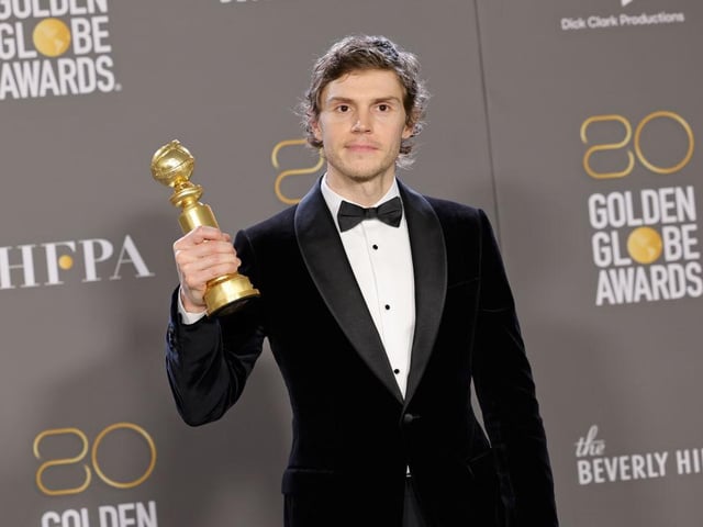 Another success for Netflix as true crime documentary Monster: The Jeffrey Dahmer Story lifted a Golden Globe thanks to the performance of Evan Peters.
