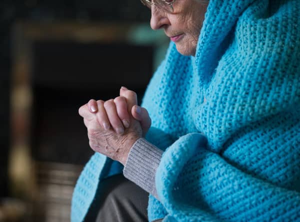 As temperatures continue to plummet the NHS has issued advice to vulnerable people during the cold snap 