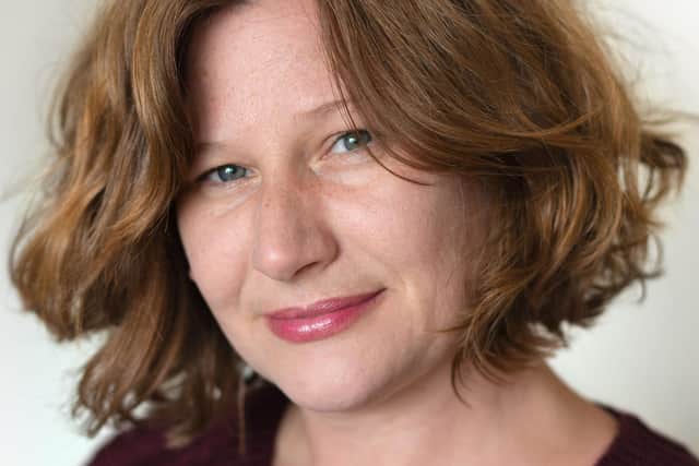 Eleanor Thom