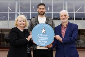 Hearts chairwoman Anne Budge, goalkeeper Craig Gordon and the National Lottery Heritage Fund's Andrew Milne announce the launch of the Maroon Mile project. (Photo by Mark Scates / SNS Group)