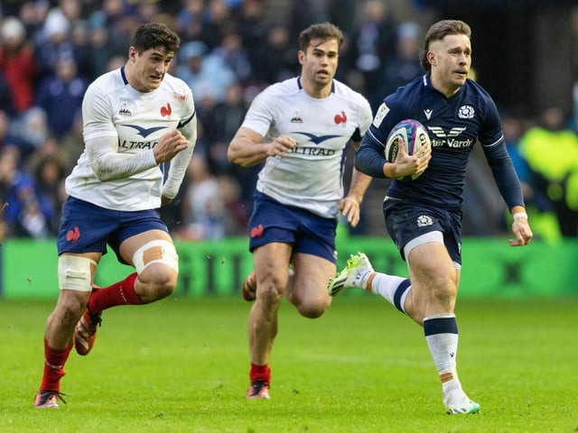 Put back to wing just before kick-off, he was a menace in the second half and came so close to scoring a wonderful try when breaking through from a standing start. Topped the stats for defenders beaten across both teams with seven. 7